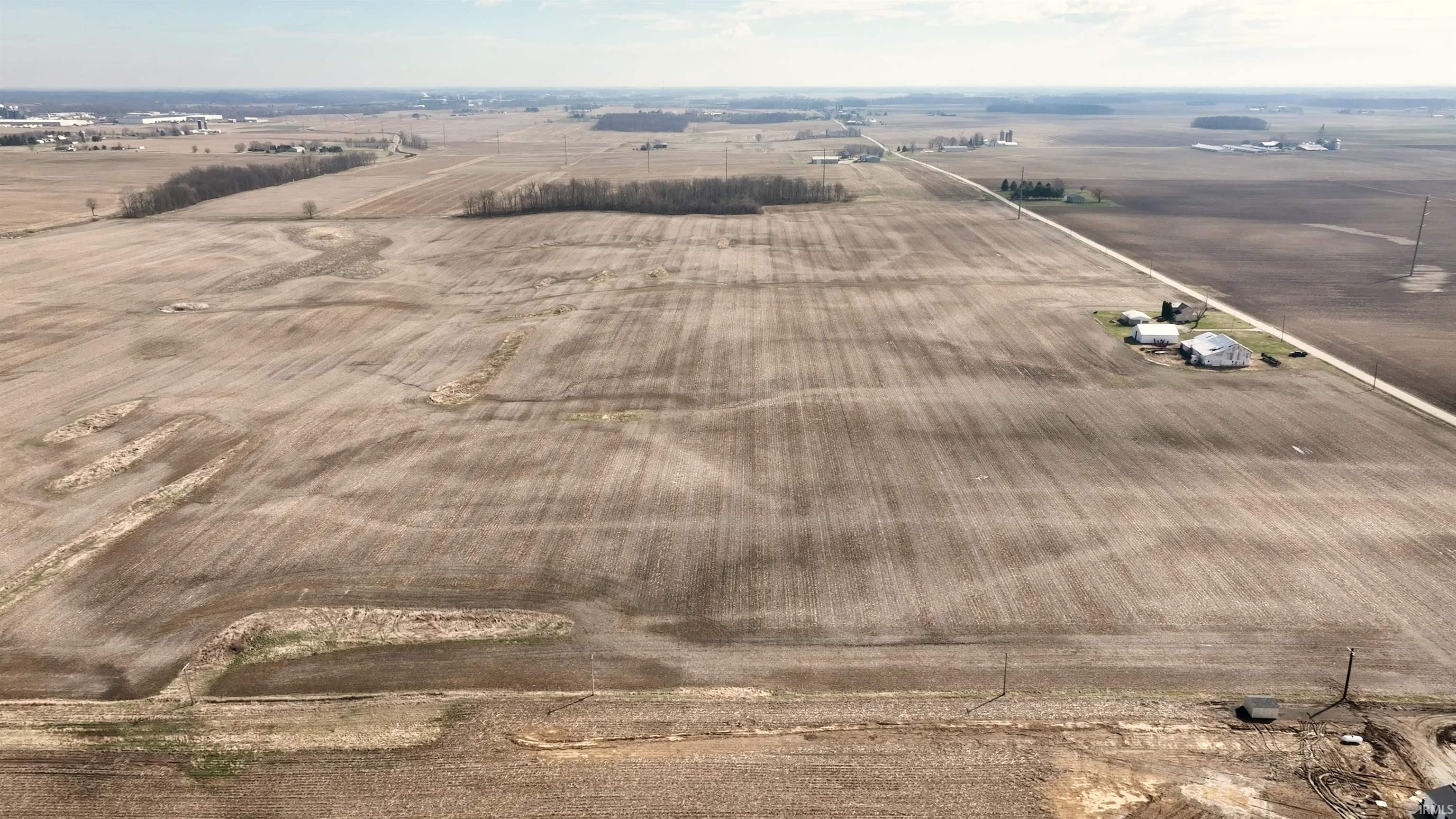 400 East S Road Columbia City, IN 46725 - Photo 7 of 13