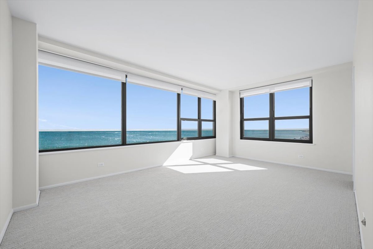 1616 Sheridan Road, Unit 8F Wilmette, IL 60091 - Photo 19 of 32