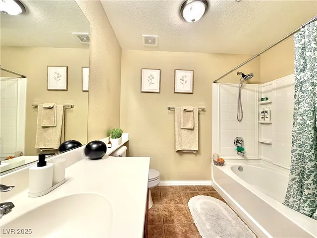 $2,500 | 8777 West Maule Avenue, Unit 2103, Las Vegas, NV 89148