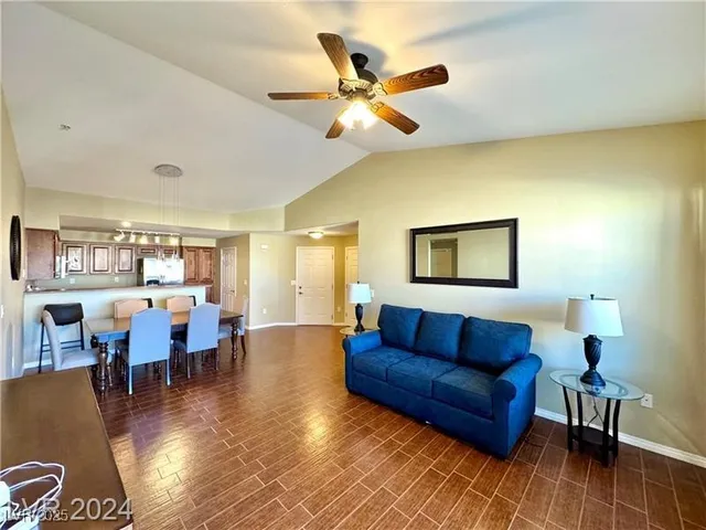$2,300 | 8777 West Maule Avenue, Unit 2103, Las Vegas, NV 89148