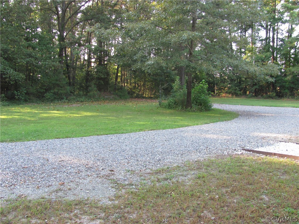 15032 Blunts Bridge Road Doswell, VA 23047 - Photo 34 of 35 Gallery Image 34