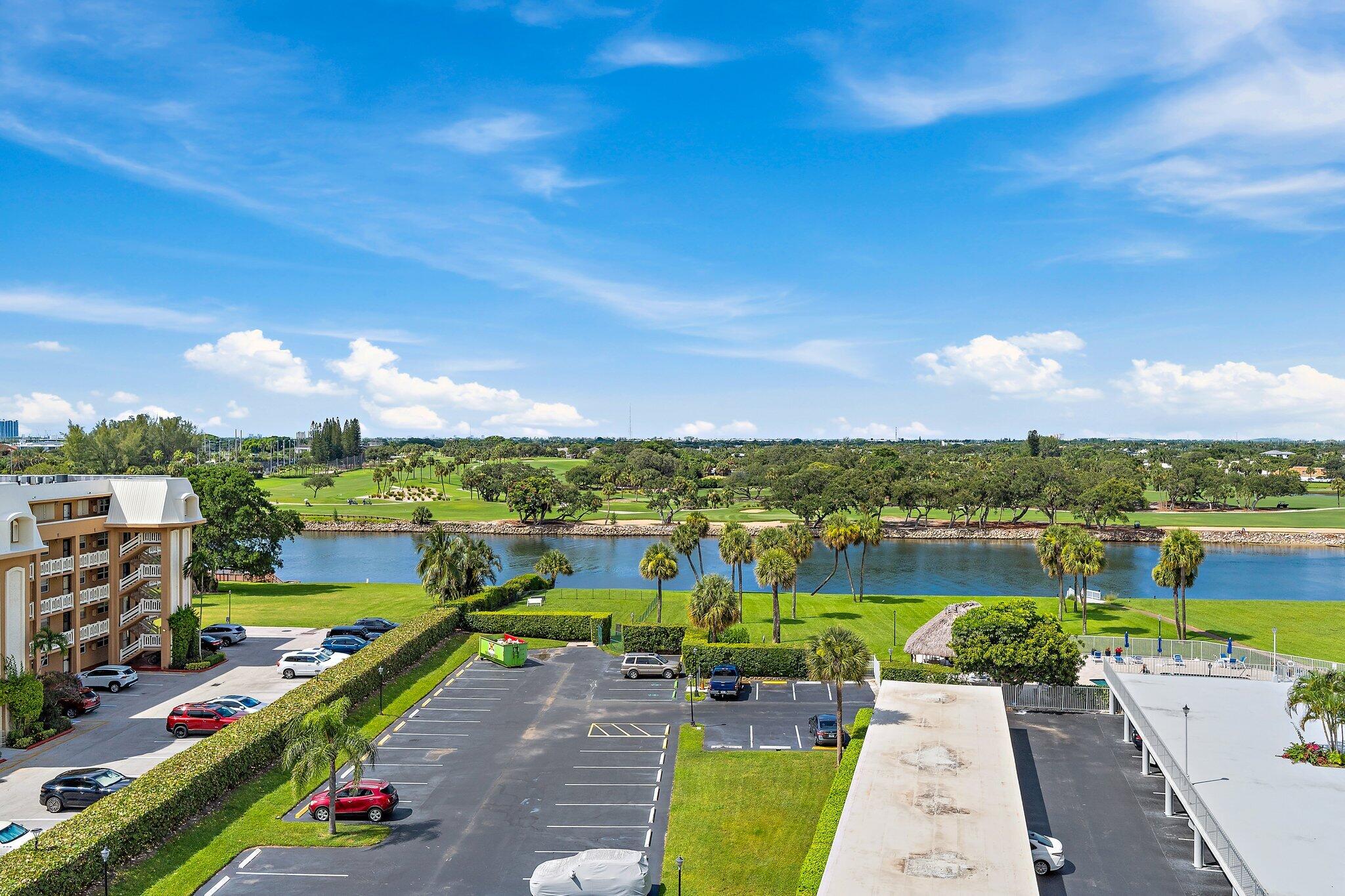 336 Golfview Road, Unit 719 North Palm Beach, FL 33408 - Photo 70 of 72 a view of a city with lawn chairs