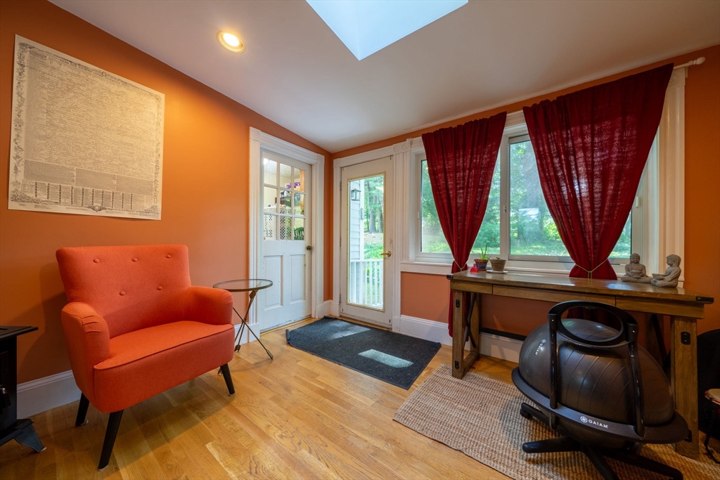 10 Trayer Road Canton, MA 02021 - Photo 11 of 32