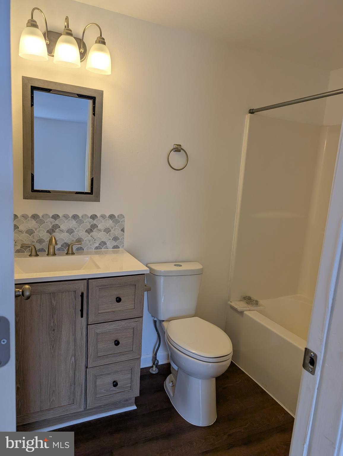 3296 Williamson Road Greencastle, PA 17225 - Photo 15 of 29 Primary full bath