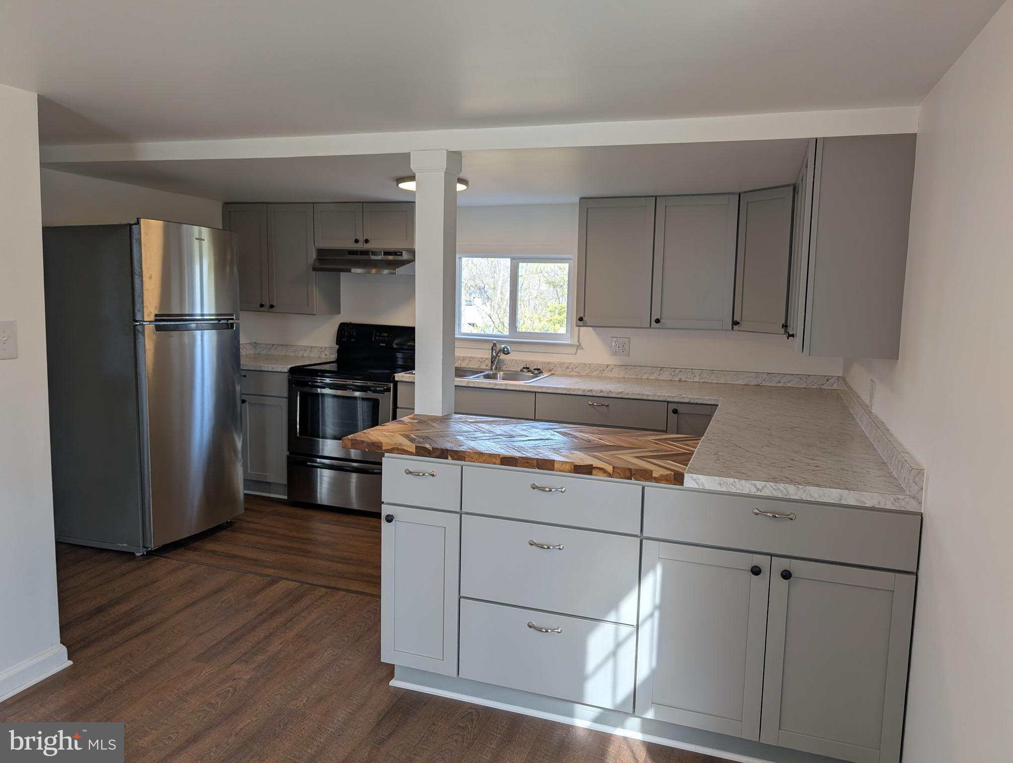 3296 Williamson Road Greencastle, PA 17225 - Photo 5 of 29 Kitchen view 2