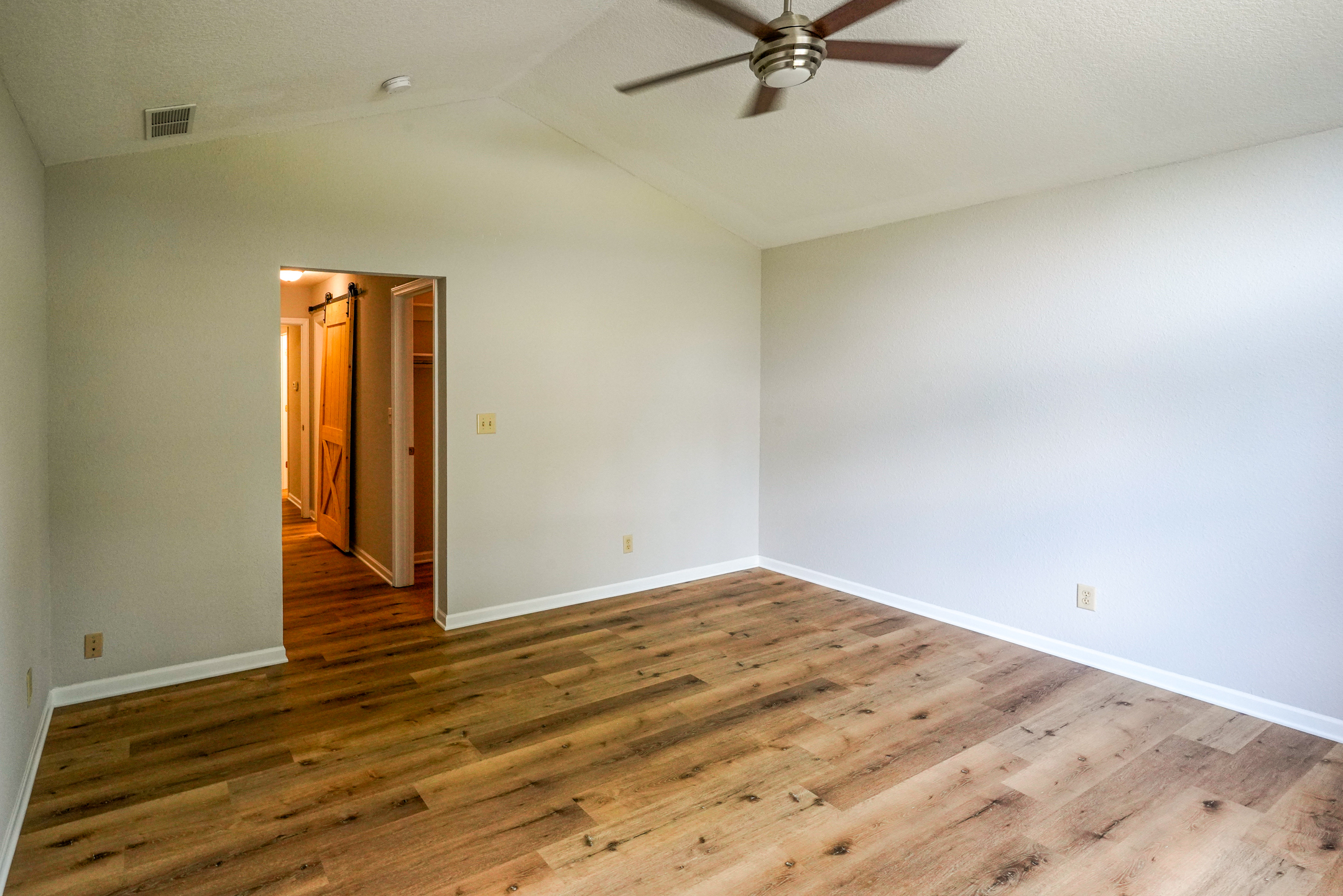 13095 Britton Ridge Fishers, IN 46038 - Photo 17 of 40 Gallery Image 17