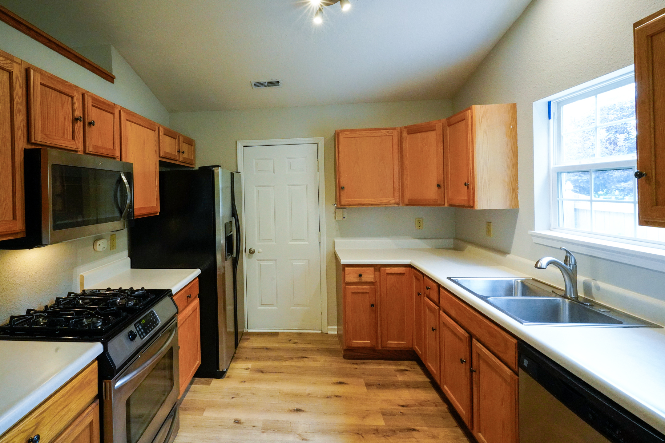 13095 Britton Ridge Fishers, IN 46038 - Photo 32 of 40 Gallery Image 32