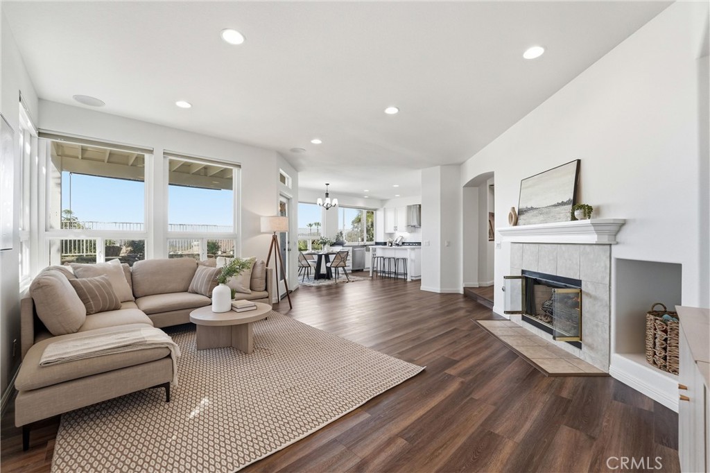 21581 Hummingbird Street Rancho Santa Margarita, CA 92679 - Photo 11 of 56 Spacious Family Room for All Home Entertainment Options