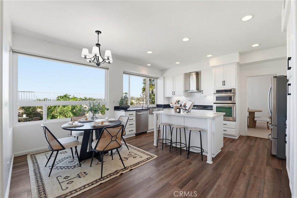 21581 Hummingbird Street Rancho Santa Margarita, CA 92679 - Photo 13 of 56 Bright and Sunny Dining Nook