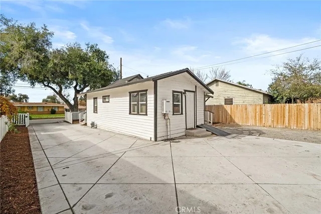 $475,000 | 926 Texas Street, Redlands, CA 92374