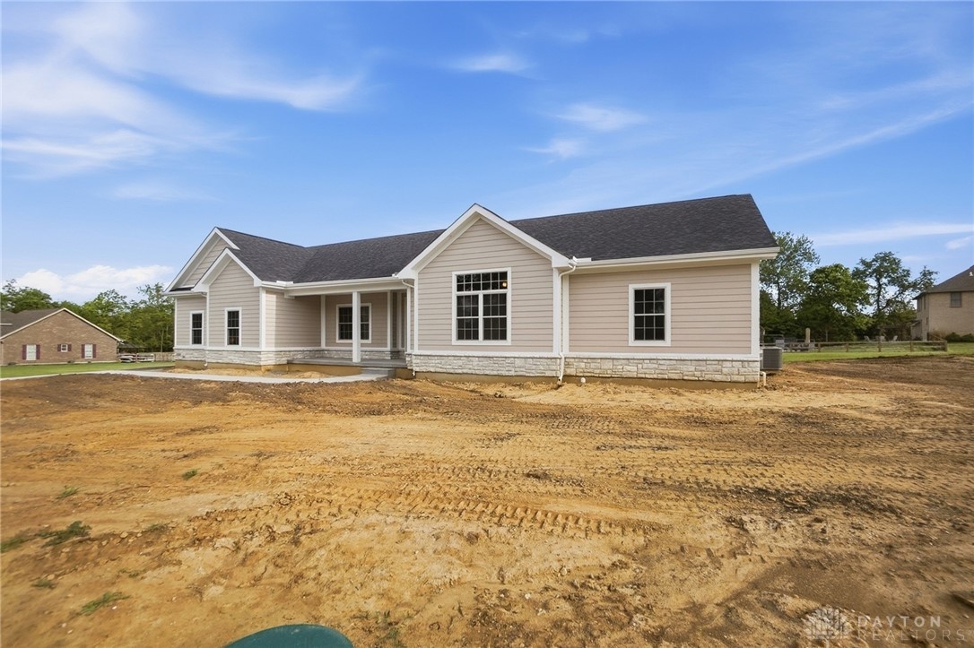 4600 Beal Road Franklin, OH 45005 - Photo 4 of 42 This newly constructed residence offers a fresh canvas for your dream home.
