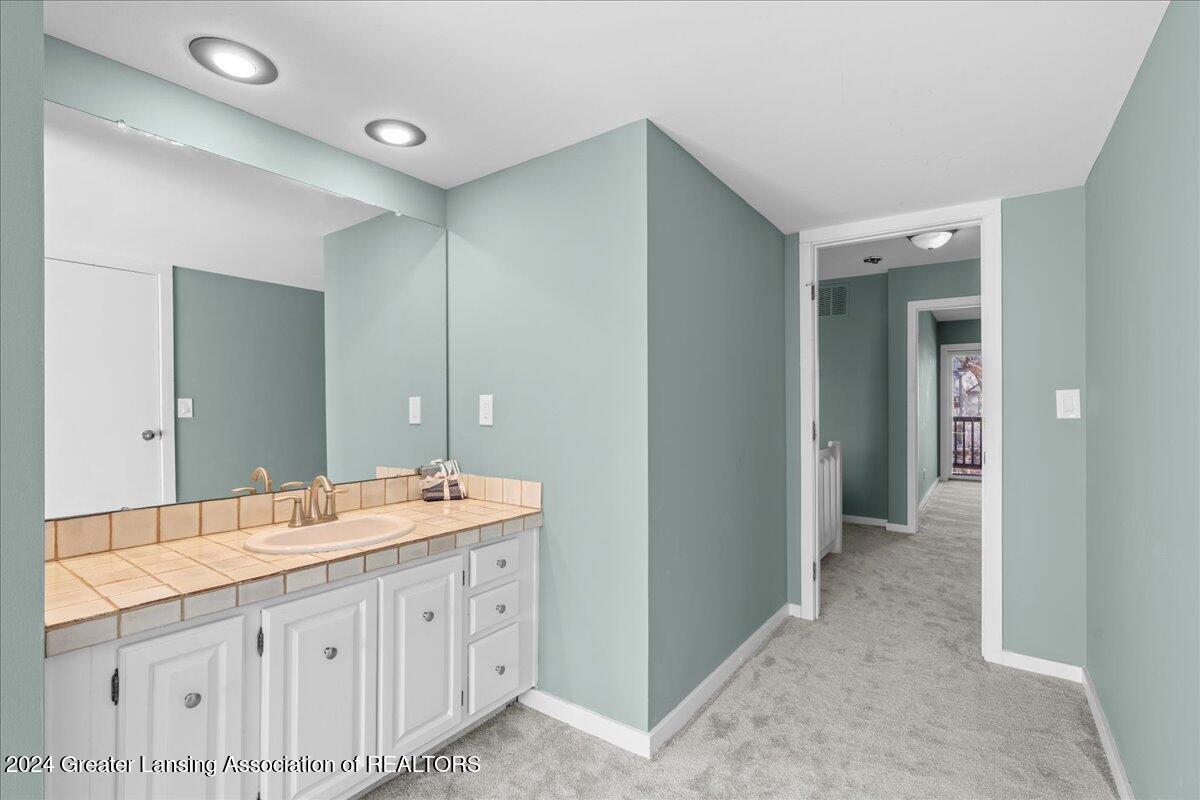 2057 Hamilton Road, Unit 9 Okemos, MI 48864 - Photo 23 of 37 26-Media Jett - 22
