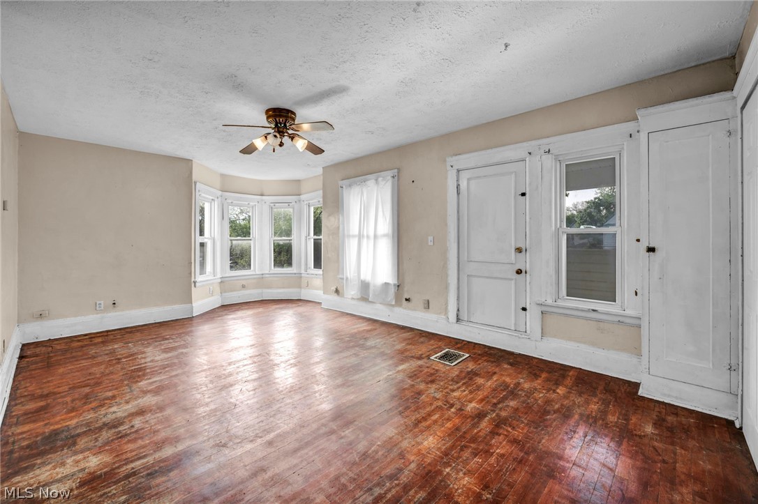 3408 Riverside Avenue Cleveland, OH 44109 - Photo 25 of 40