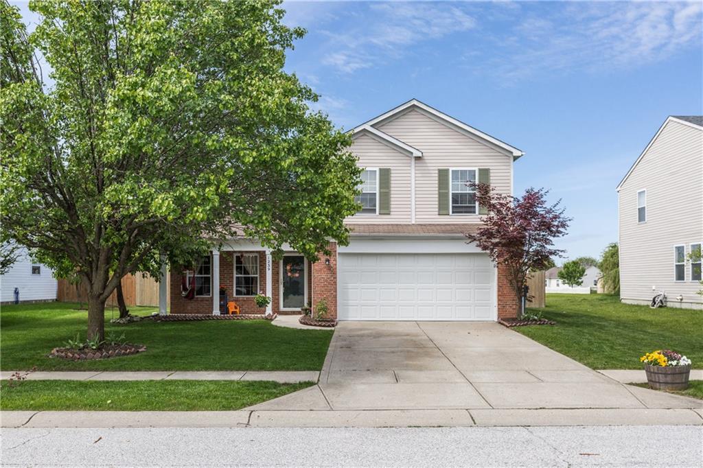 1239 Silver Ridge Lane Brownsburg, IN 46112 - Photo 1 of 28 Gallery Image 1