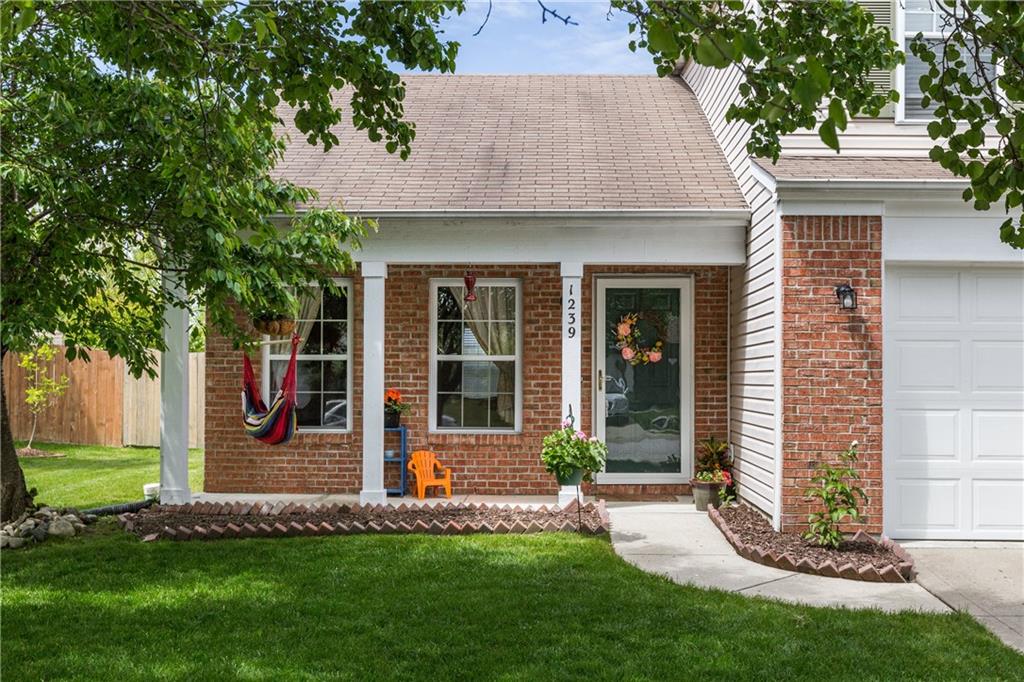 1239 Silver Ridge Lane Brownsburg, IN 46112 - Photo 4 of 28 Gallery Image 4