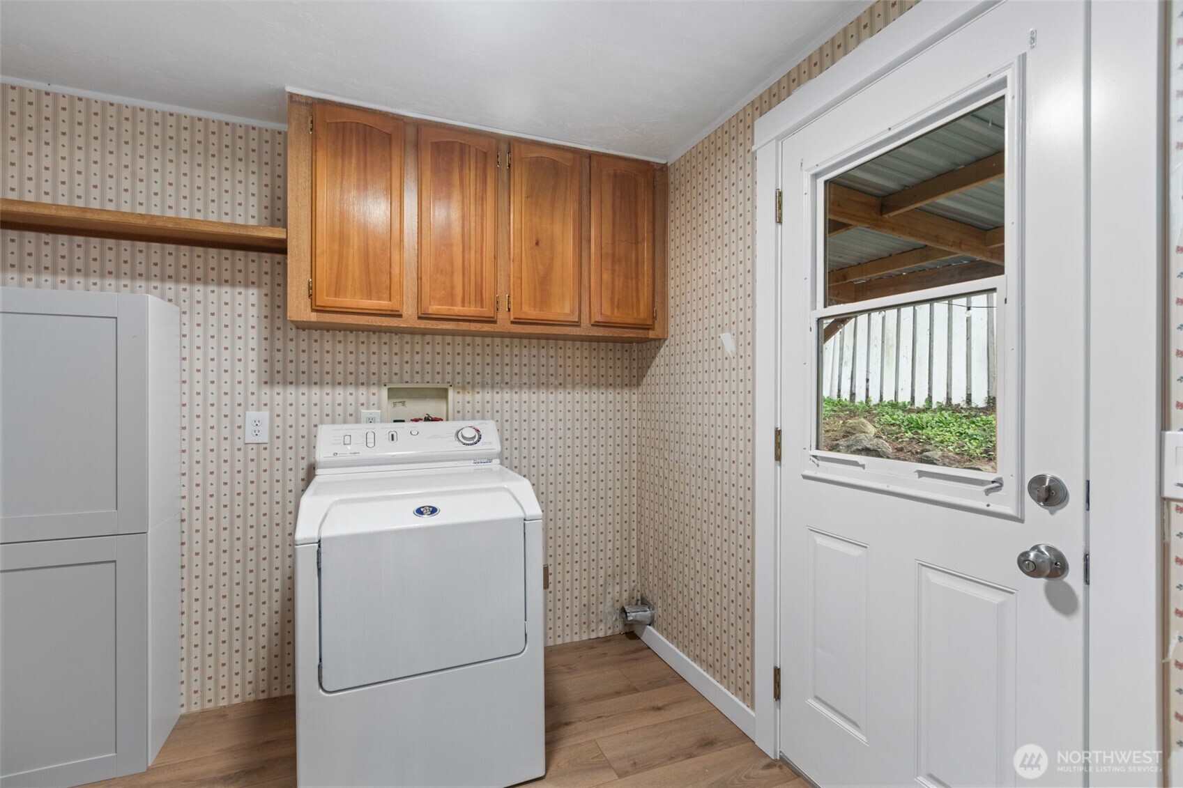 2402 South 370th Place Federal Way, WA 98003 - Photo 14 of 25