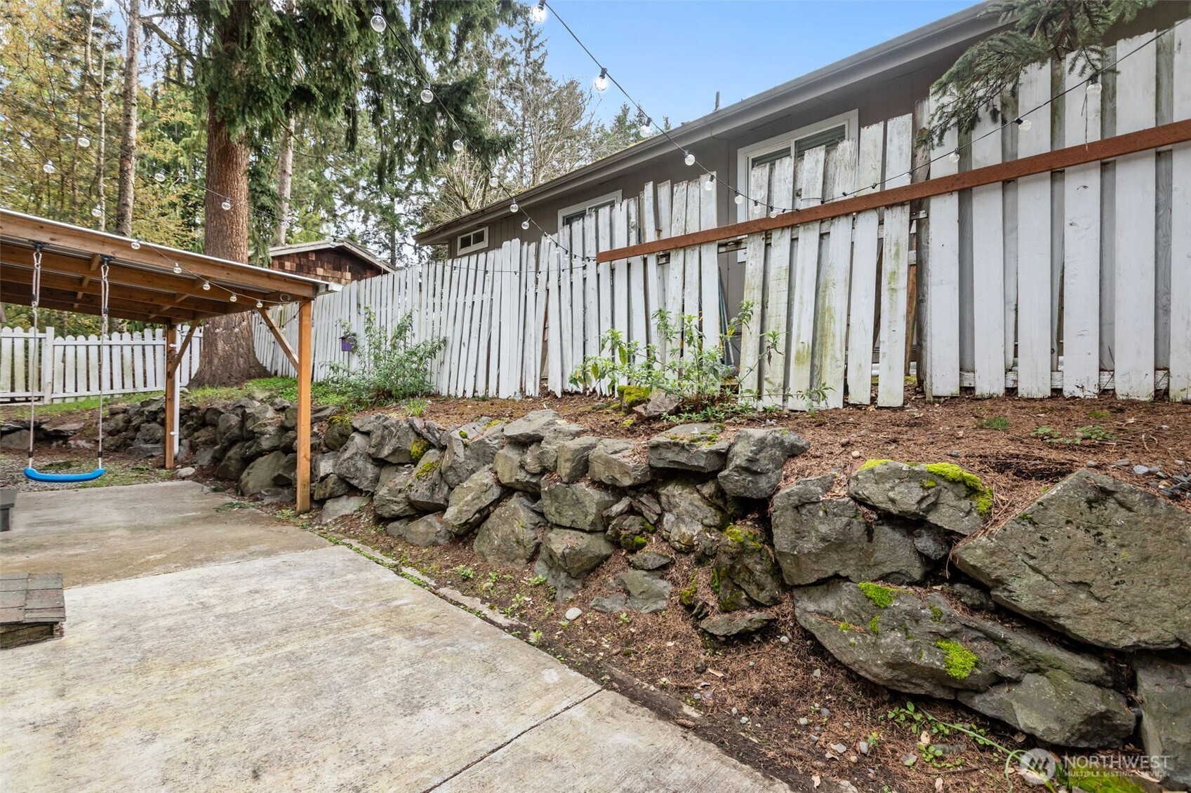 2402 South 370th Place Federal Way, WA 98003 - Photo 18 of 25