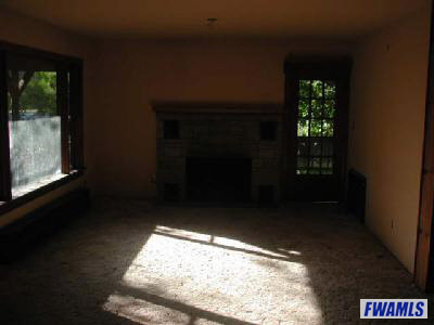 1716 North Etna Road Huntington, IN 46750 - Photo 3 of 3 Gallery Image 3