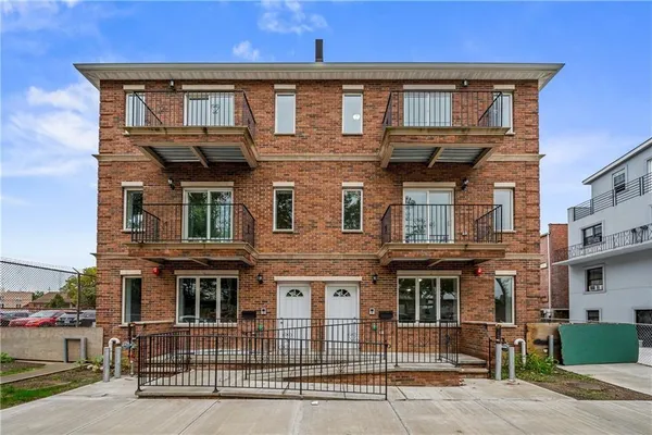 $2,238,000 | 2167 West 13th Street | Gravesend