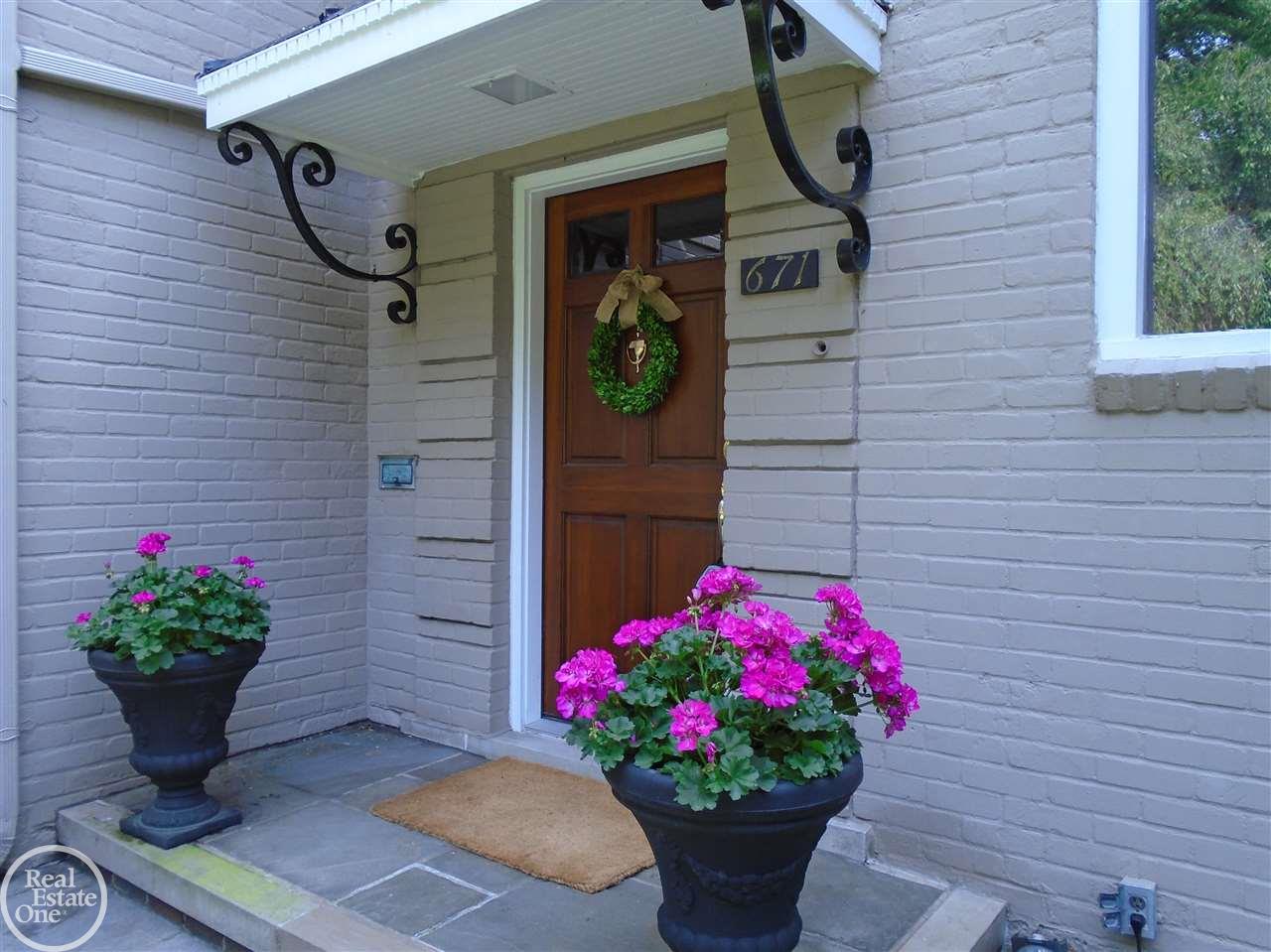 671 Westchester Road Grosse Pointe Park, MI 48230 - Photo 8 of 71