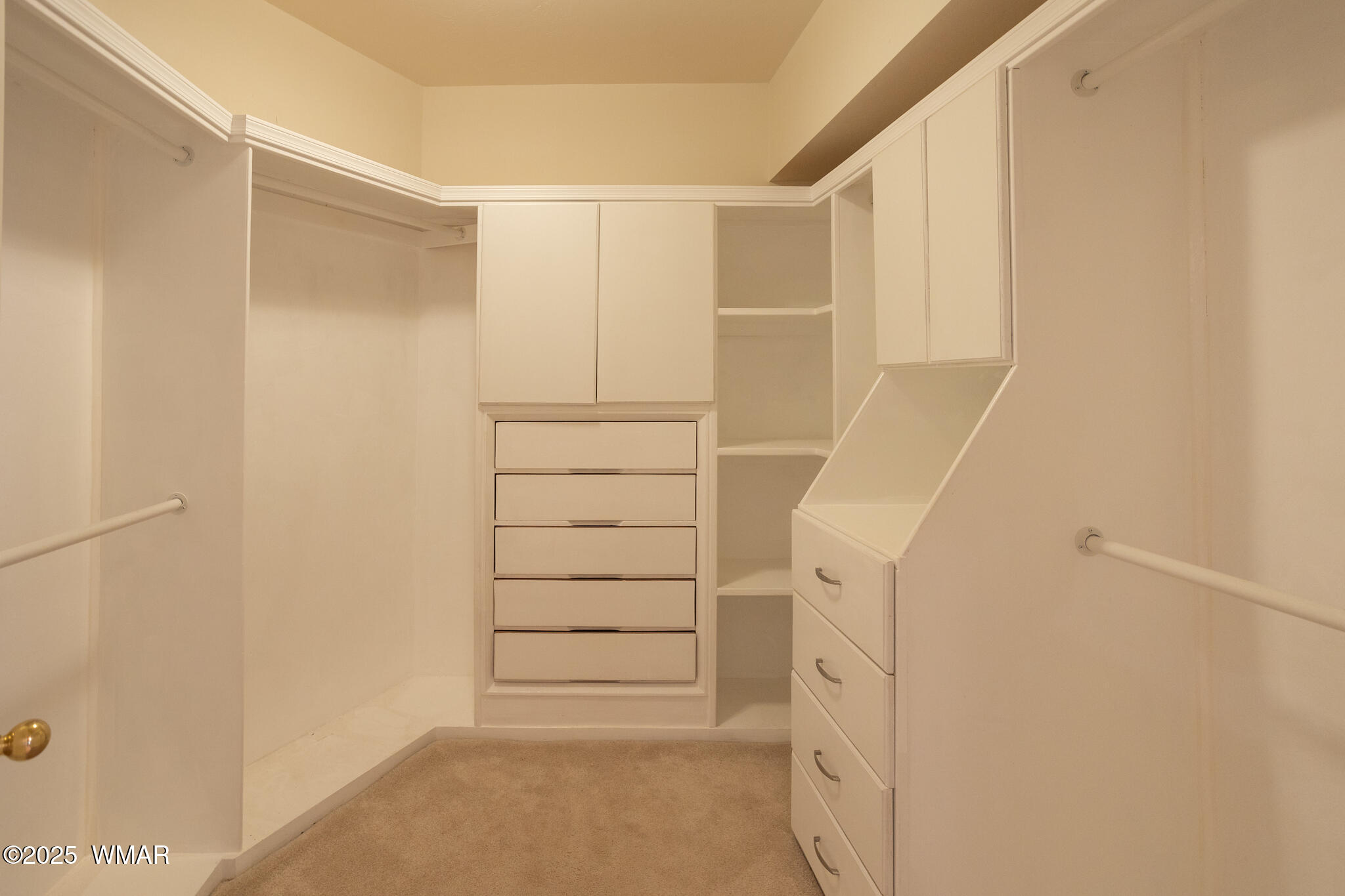 9410 Butler Trail Snowflake, AZ 85937 - Photo 35 of 62 a view of walk in closet