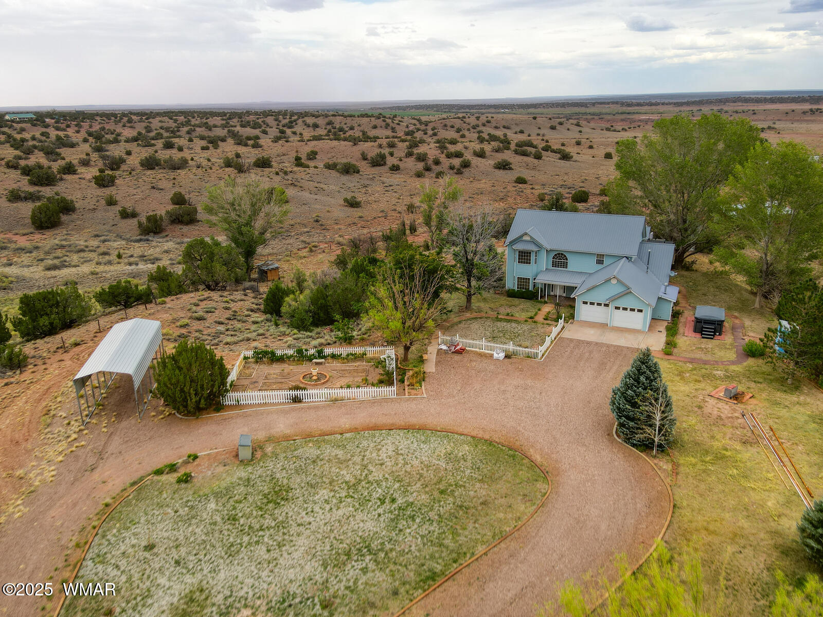 9410 Butler Trail Snowflake, AZ 85937 - Photo 4 of 62 an aerial view of a house with outdoor space