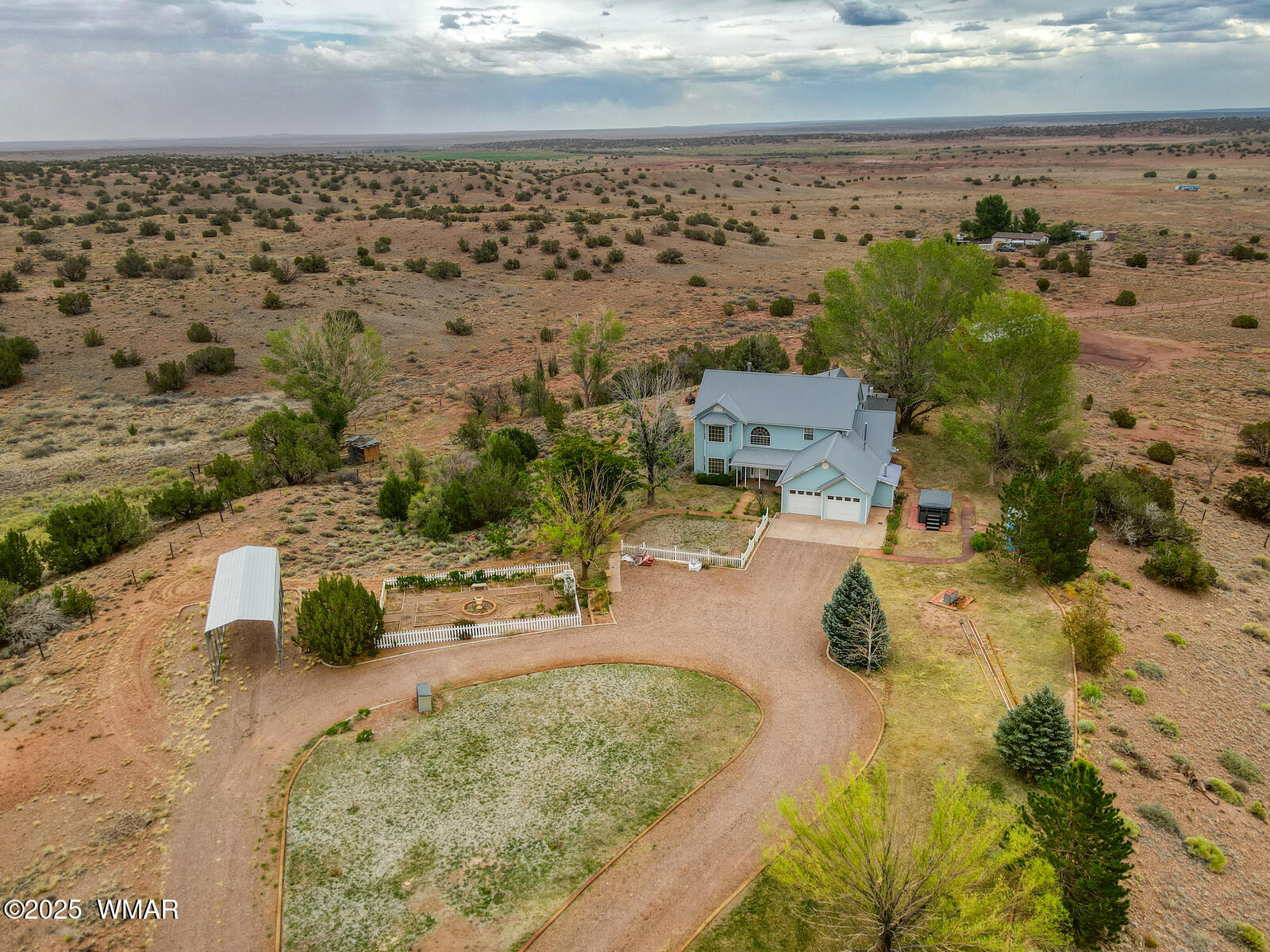 9410 Butler Trail Snowflake, AZ 85937 - Photo 10 of 62 an aerial view of residential houses with outdoor space