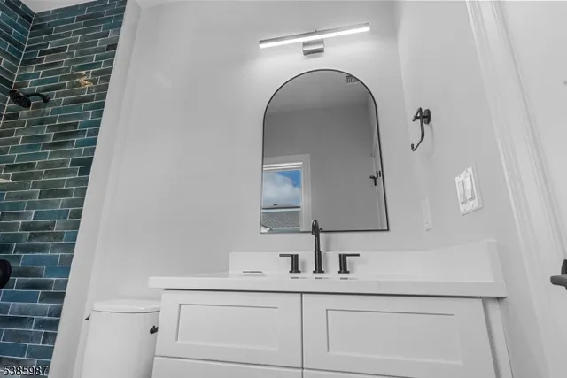 $815,900 | 182 East 25th Street, Paterson, NJ 07514