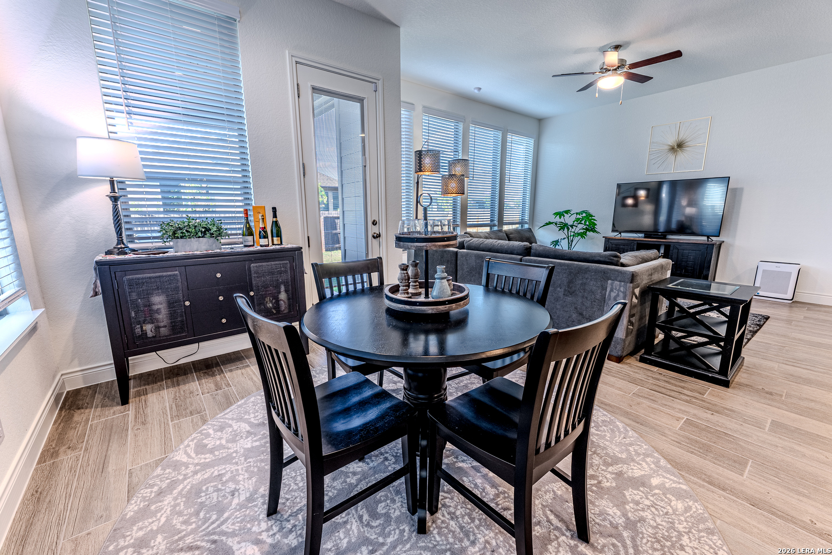 29775 Slate Creek Fair Oaks Ranch, TX 78015 - Photo 7 of 24