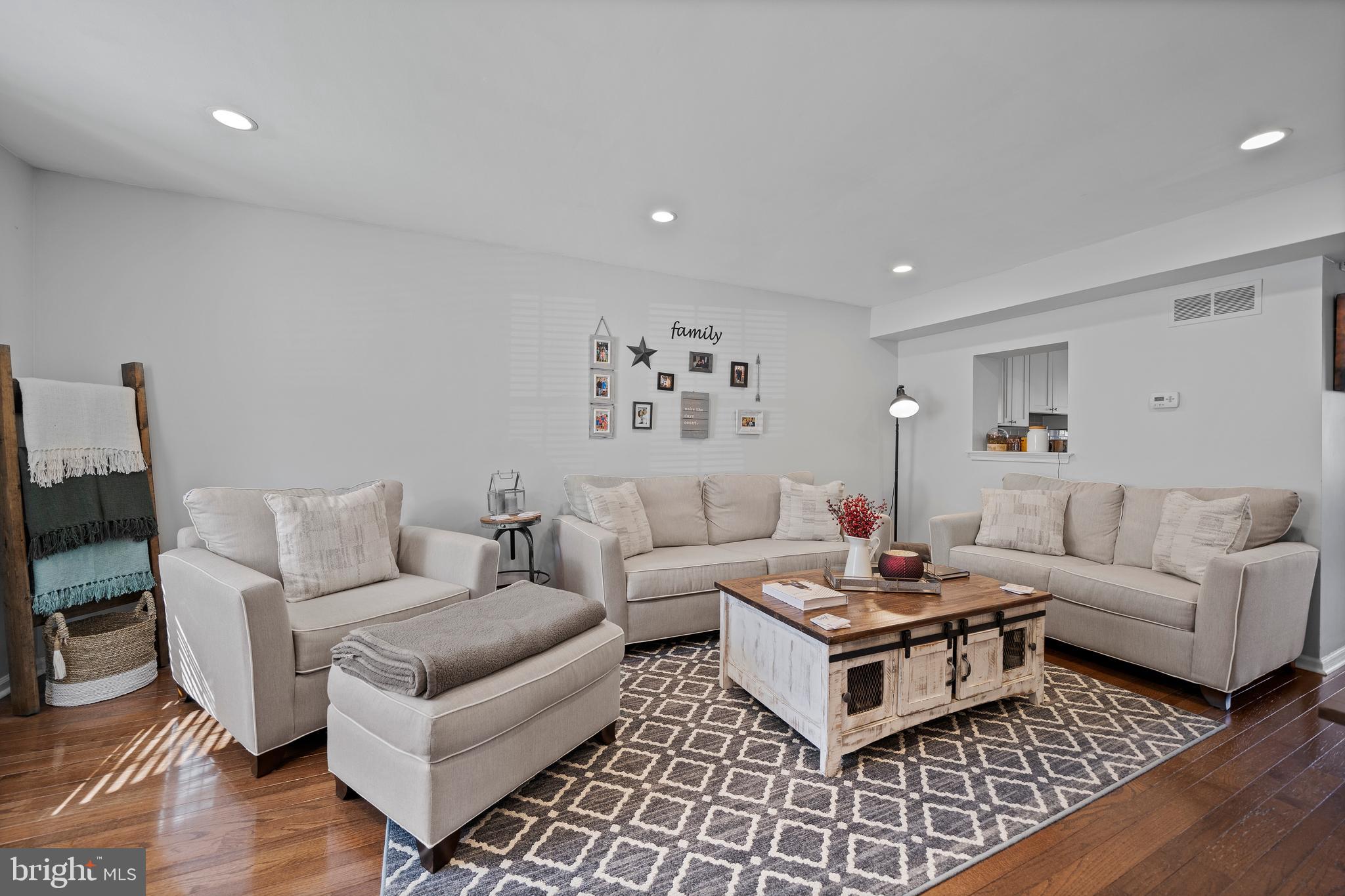 803 Spice Bush Ambler, PA 19002 - Photo 20 of 45