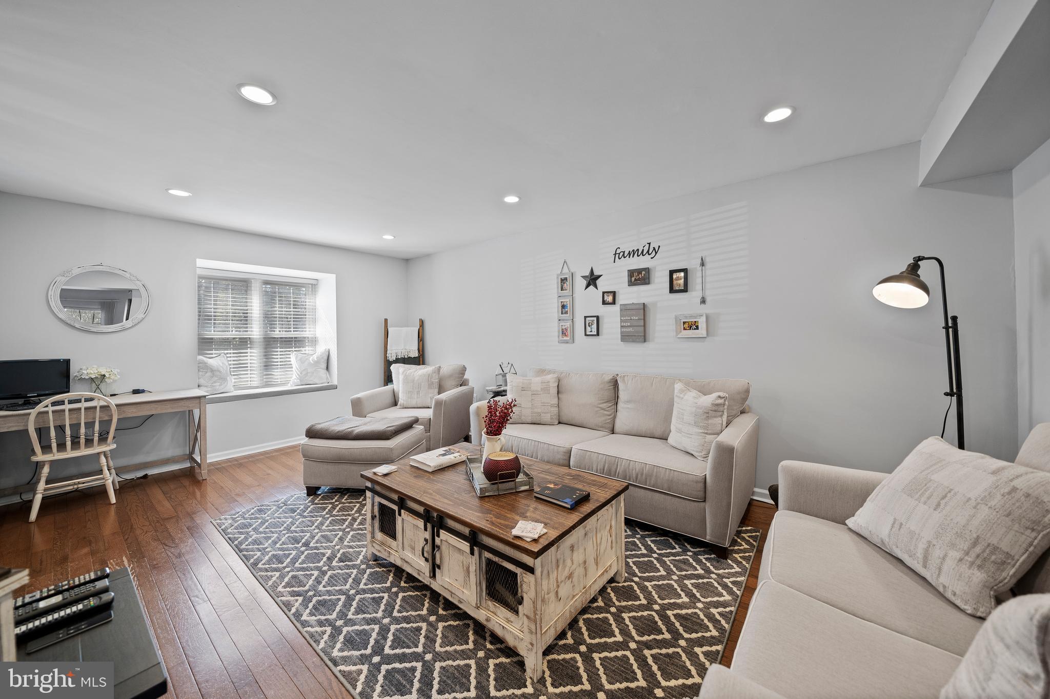 803 Spice Bush Ambler, PA 19002 - Photo 25 of 45