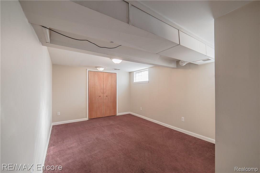 1217 Merry Road Waterford, MI 48328 - Photo 17 of 23 1217 Merry Rd-20.jpg