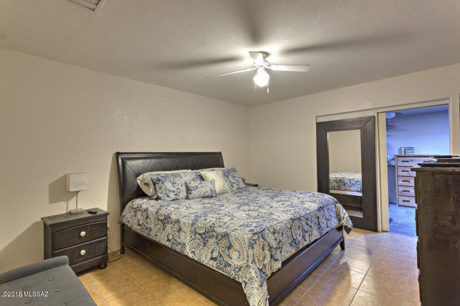 1088 Tia Court Rio Rico, AZ 85648 - Photo 14 of 25