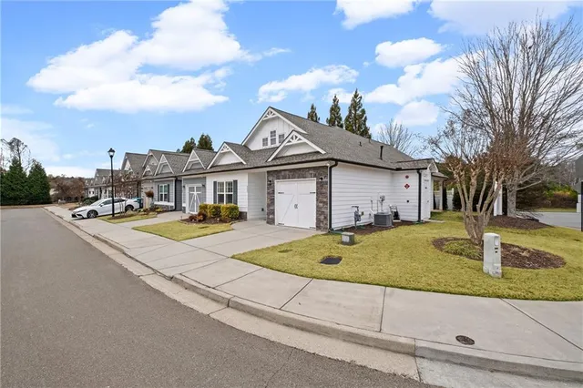 $377,500 | 111 Point View Drive, Canton, GA 30114