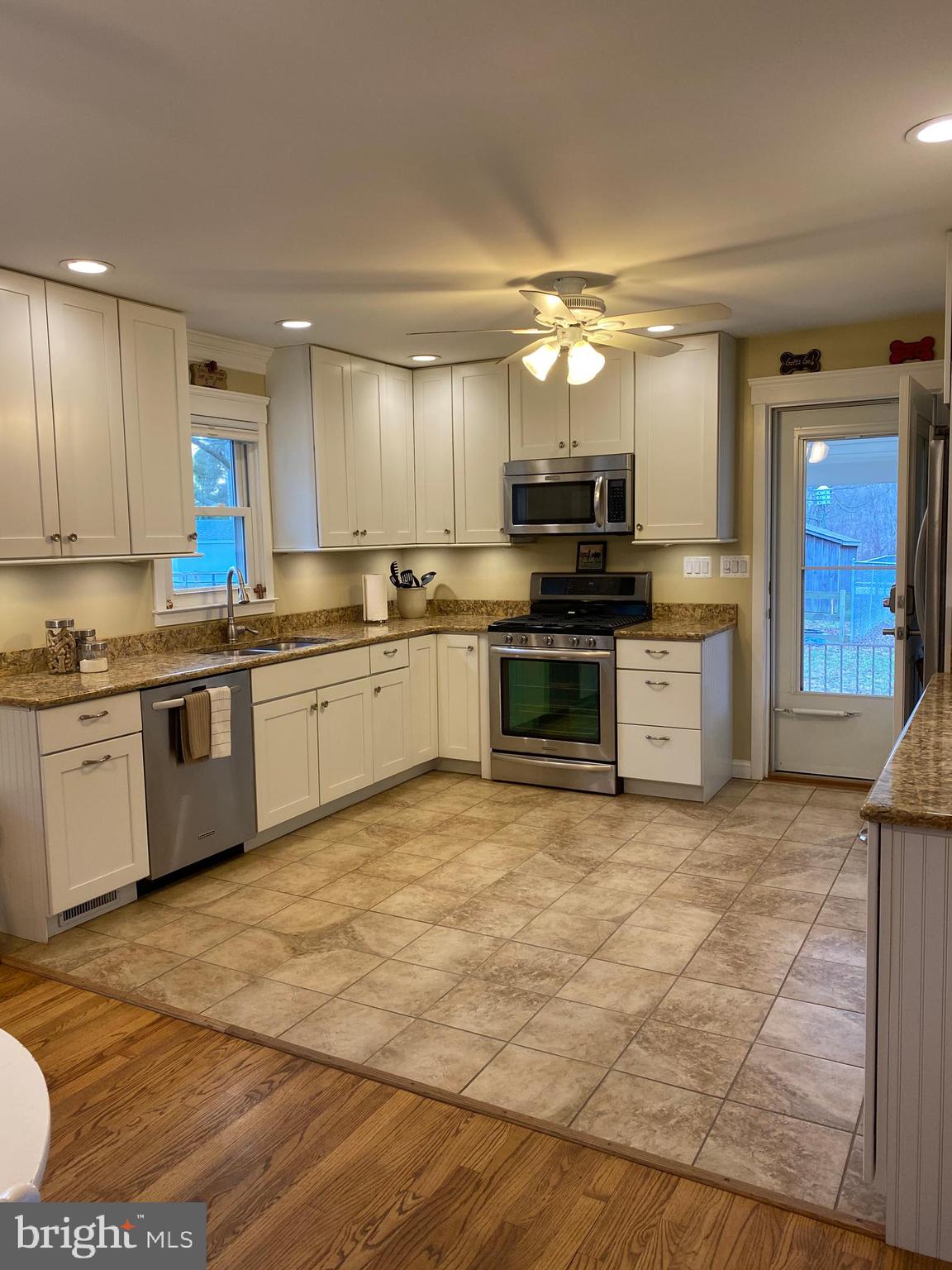 2680 Holland Cliffs Road Huntingtown, MD 20639 - Photo 2 of 24 Upgraded Kitchen