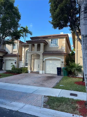 $3,700 | 11541 Northwest 68th Terrace, Unit 11541, Doral, FL 33178