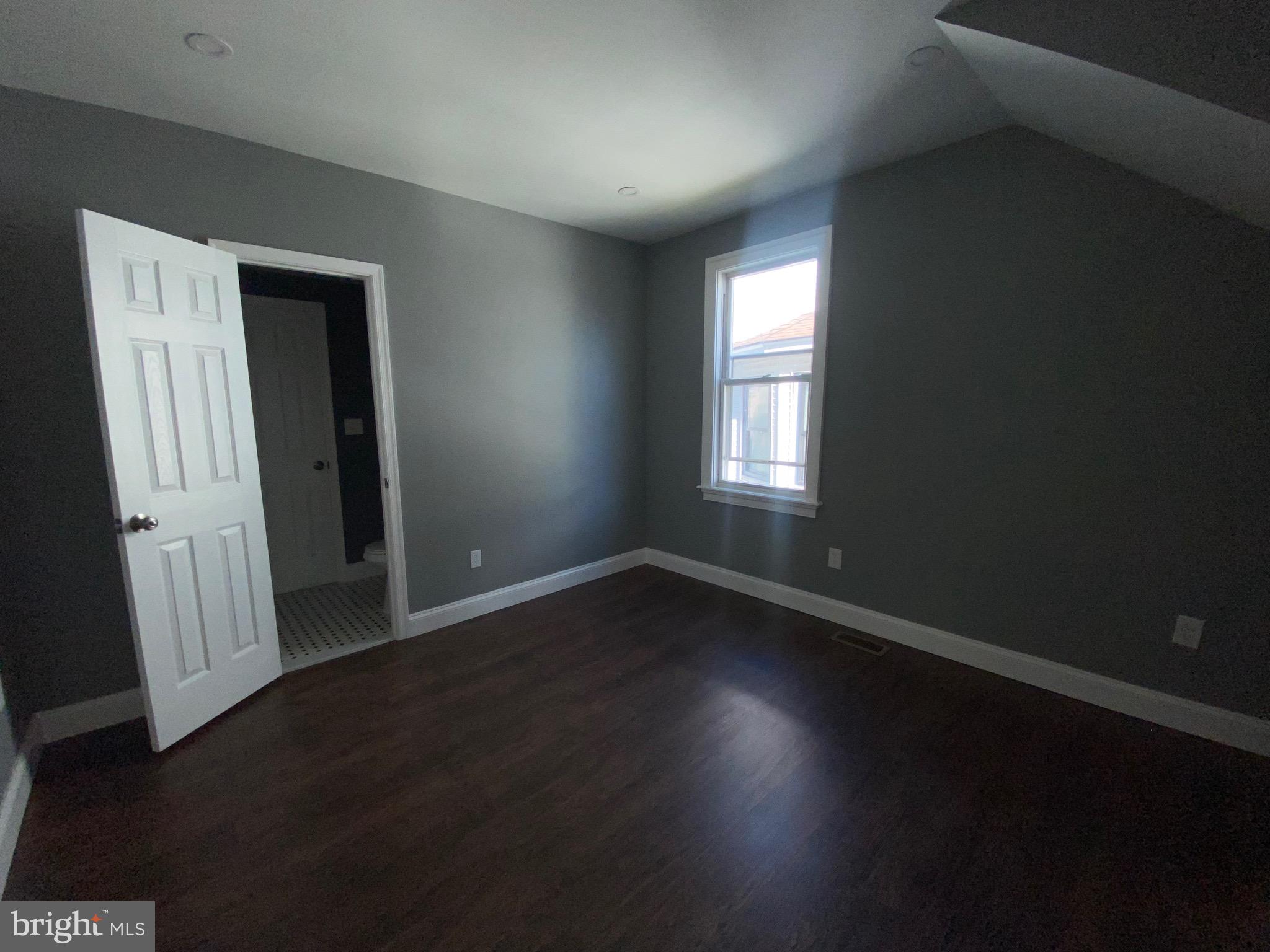 4027 Ridgecroft Road Baltimore, MD 21206 - Photo 12 of 44 Main floor bedroom 2