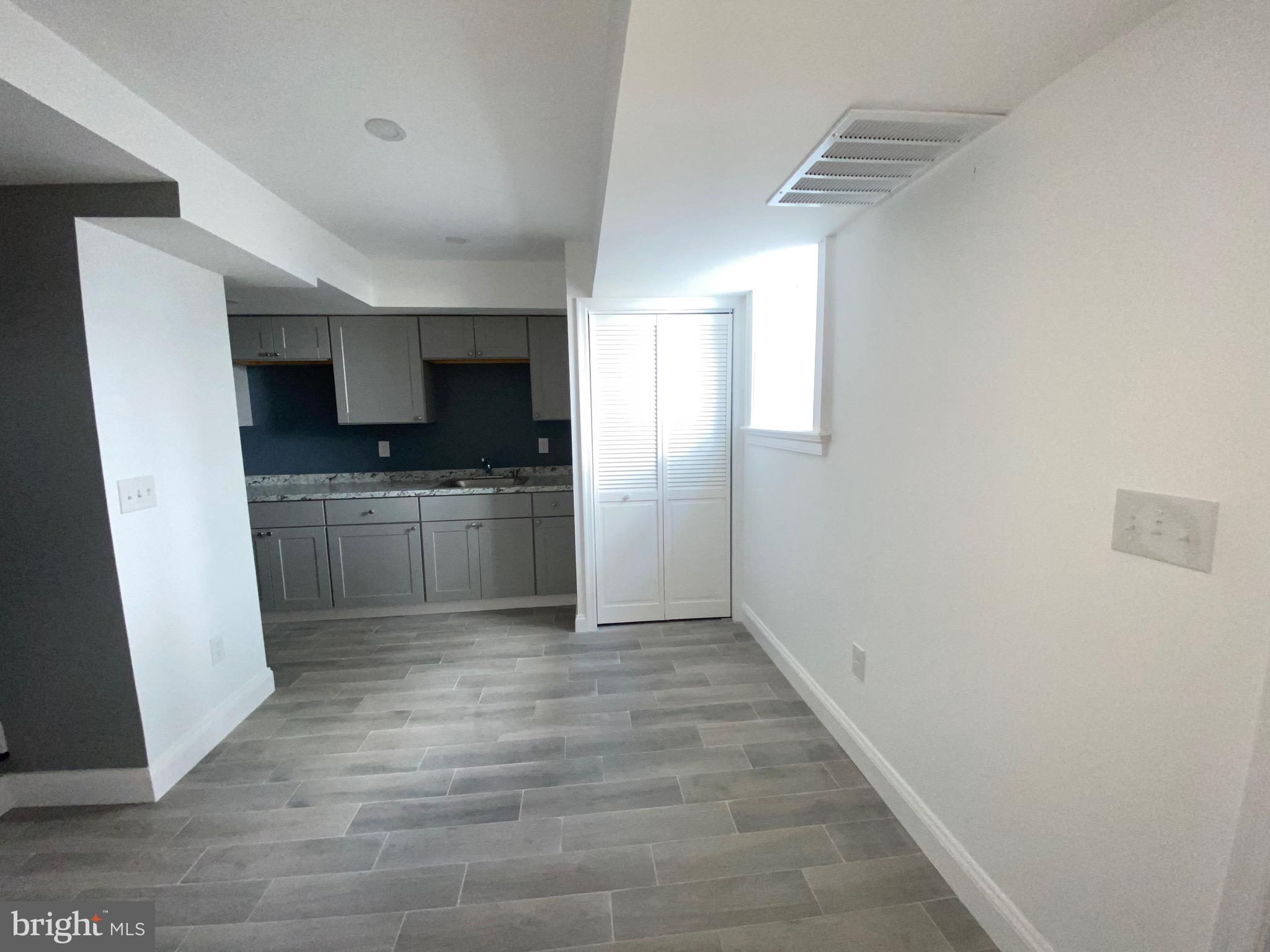 4027 Ridgecroft Road Baltimore, MD 21206 - Photo 19 of 44