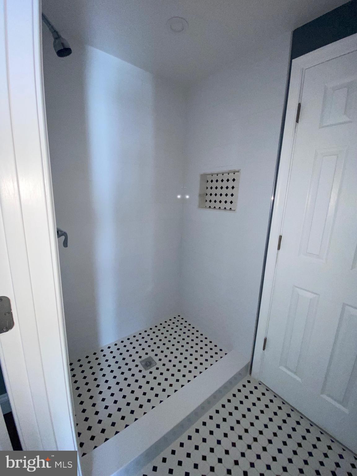 4027 Ridgecroft Road Baltimore, MD 21206 - Photo 20 of 44