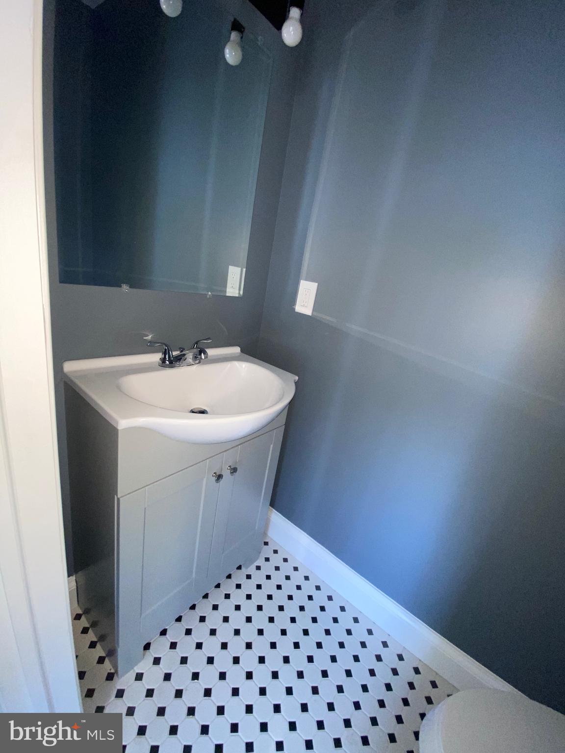 4027 Ridgecroft Road Baltimore, MD 21206 - Photo 24 of 44