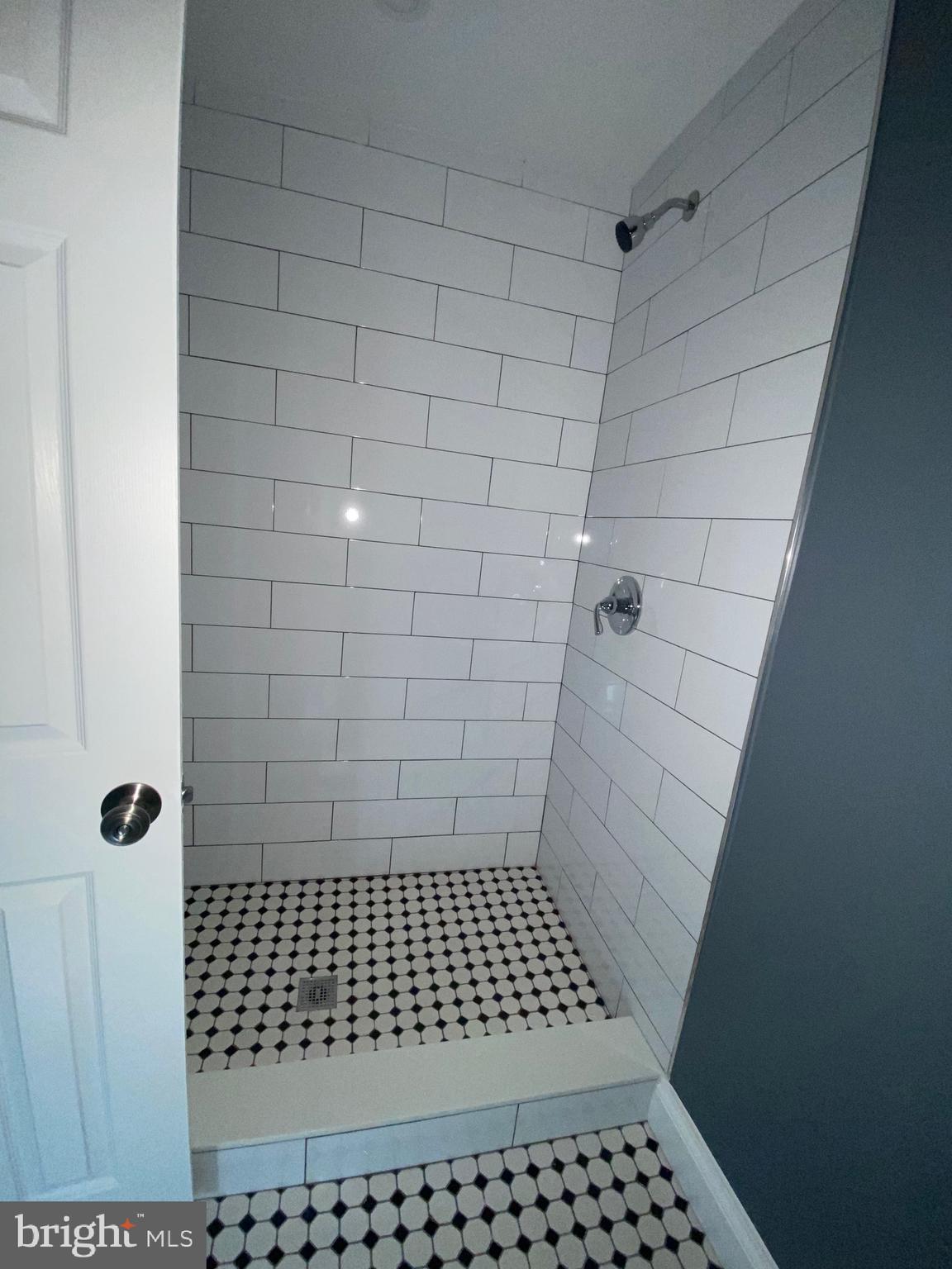 4027 Ridgecroft Road Baltimore, MD 21206 - Photo 32 of 44
