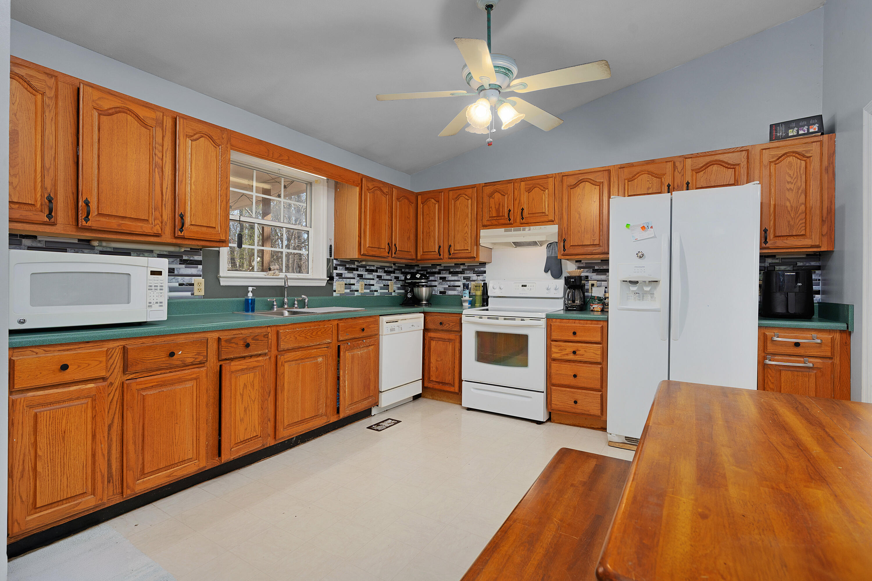 109 Gilbert Road Ringgold, GA 30736 - Photo 11 of 36 27 - 109 Gilbert Rd - Interior