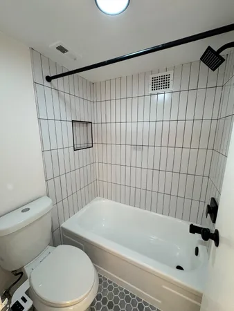 $2,100 | 1836 Metzerott Road, Unit 1722, Hyattsville, MD 20783