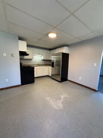 $1,700 | 20 Garvin Street, Unit 1A, New London, CT 06320