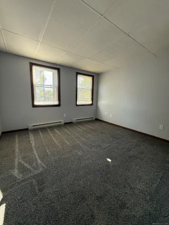 $1,700 | 20 Garvin Street, Unit 1A, New London, CT 06320