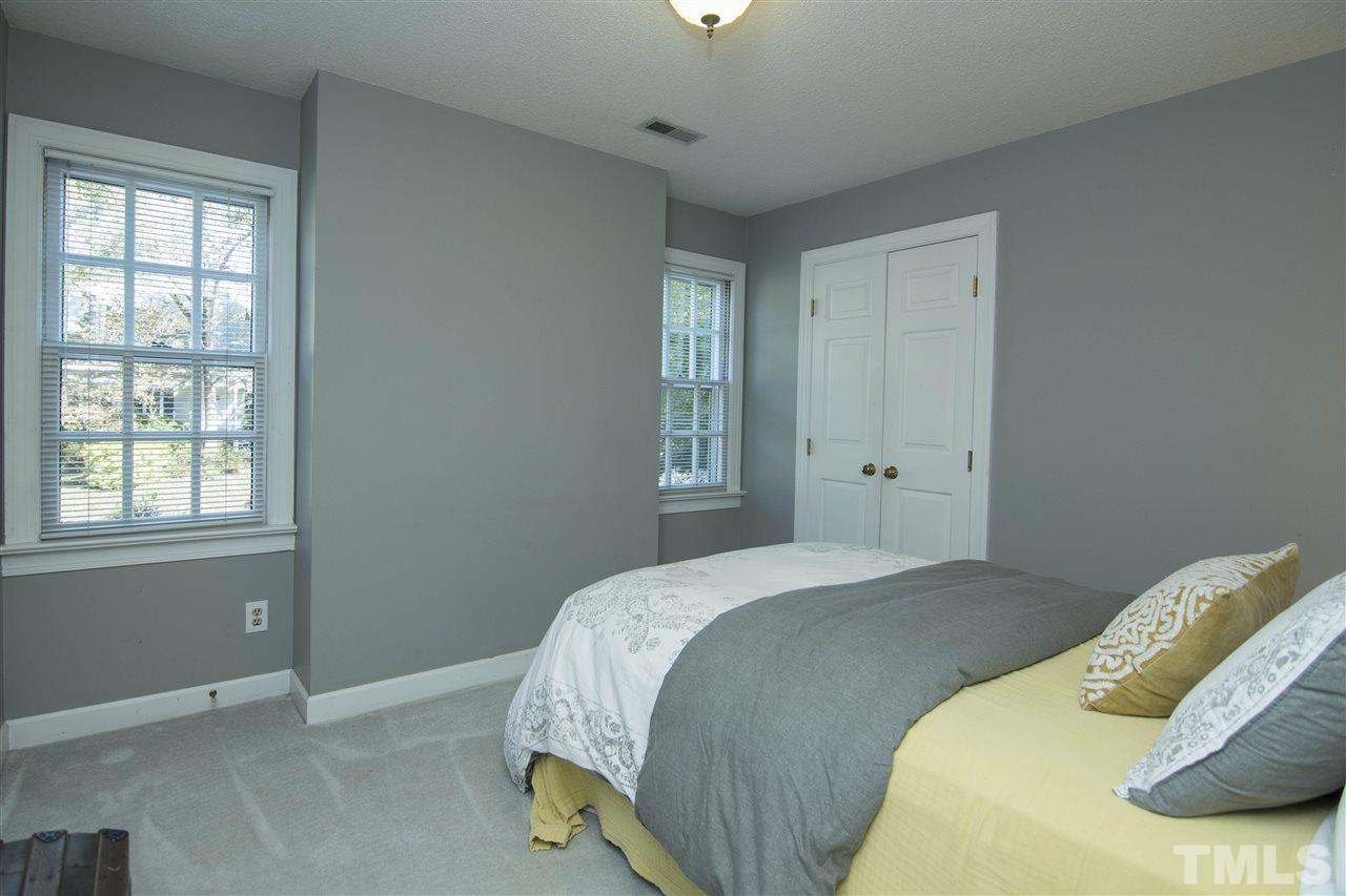 4501 Lancashire Drive Raleigh, NC 27613 - Photo 17 of 28