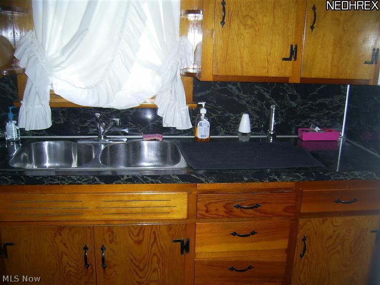 3318 Bears Den Road Youngstown, OH 44511 - Photo 6 of 20 Gallery Image 6