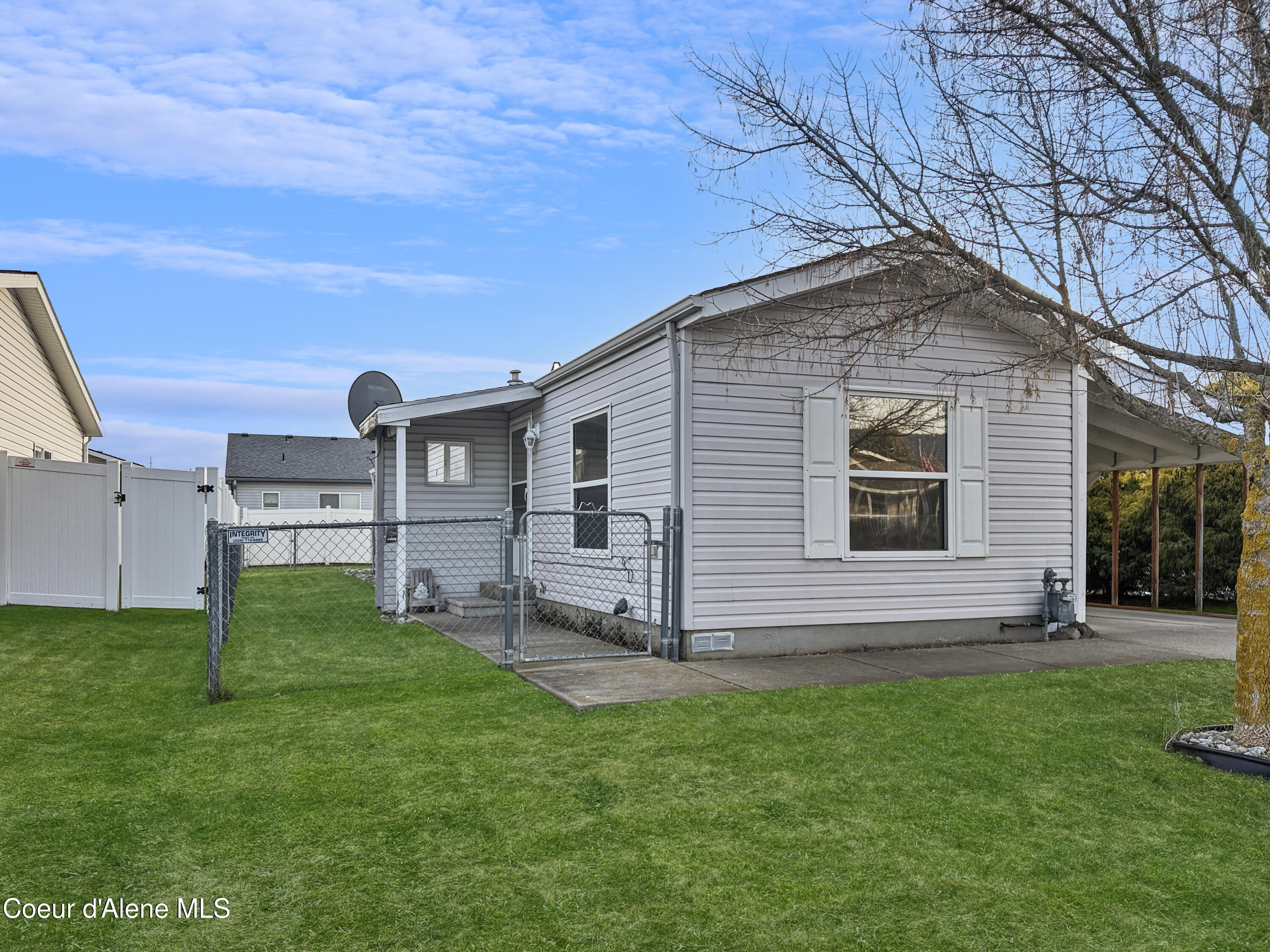 8506 West Bryce Canyon Street Rathdrum, ID 83858 - Photo 17 of 40 Font r