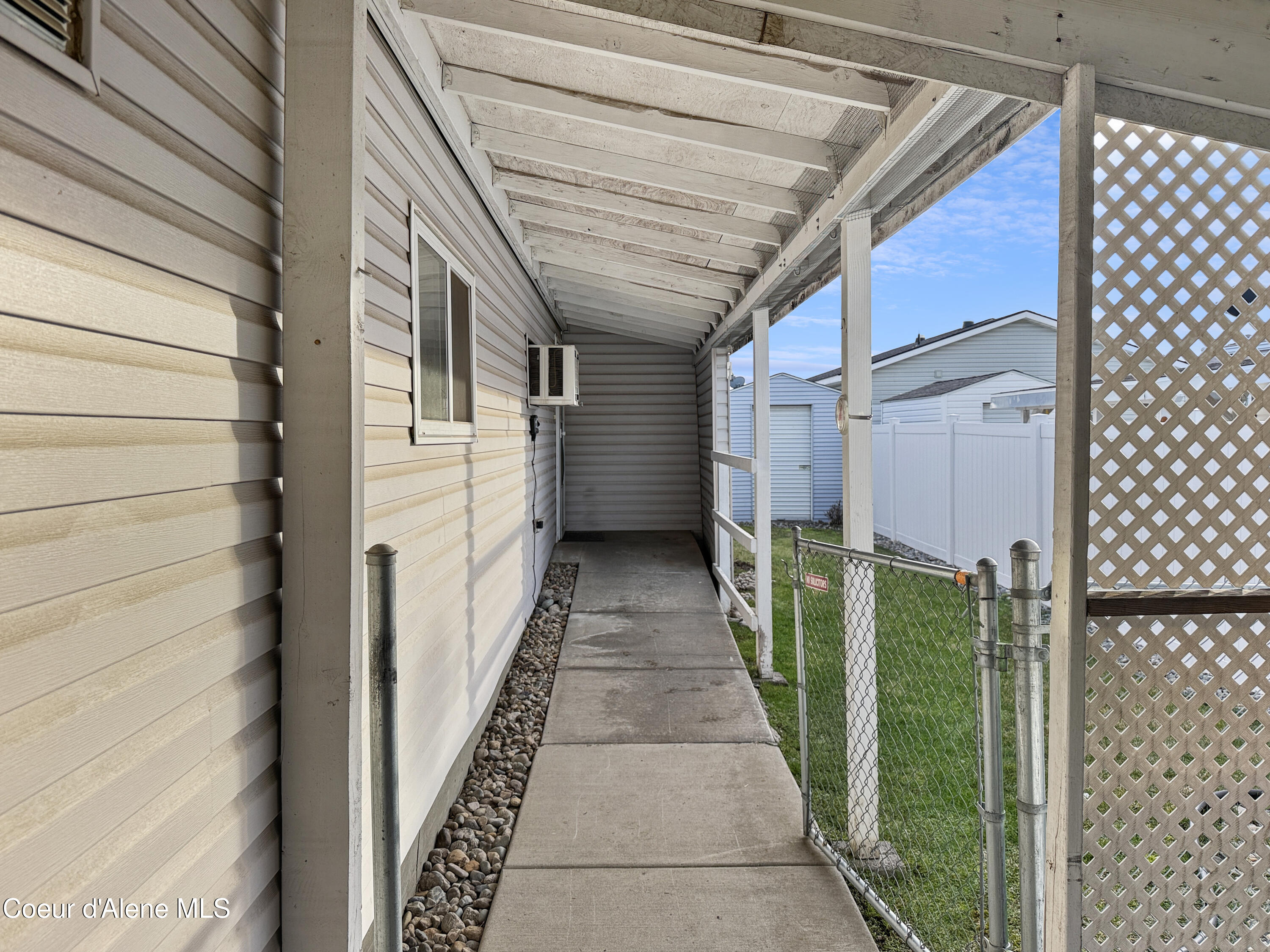 8506 West Bryce Canyon Street Rathdrum, ID 83858 - Photo 4 of 40 Back Entry