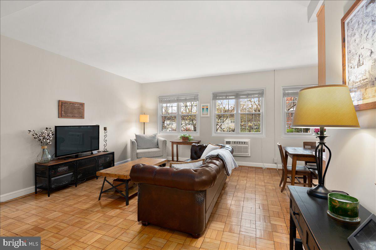 3537 Martha Custis Drive Alexandria, VA 22302 - Photo 17 of 26